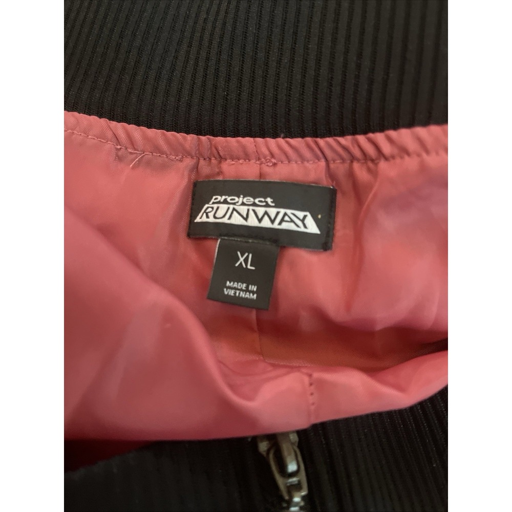 Project Runway Womens XL Off Shoulder Bomber Jacket Slate Rose Ruched Sleeve NWT - Picture 4 of 8